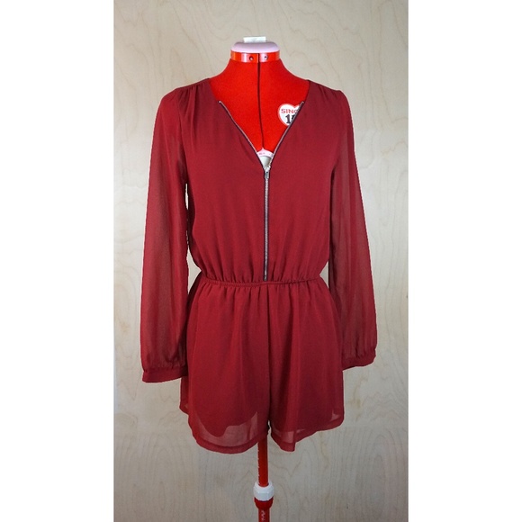 Express Long Sleeve Zip-Front Romper in Red - Picture 5 of 6